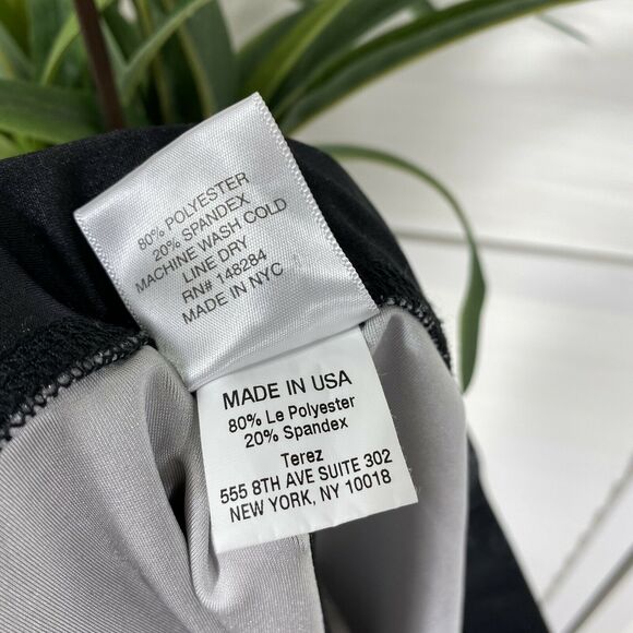 Terez for Soul Cycle Capri Leggings Black‎ White Wheels Athleisure Size M - Picture 8 of 9